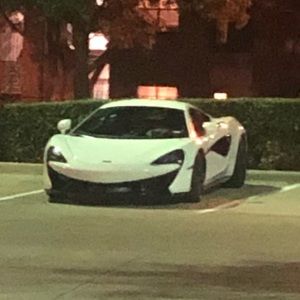 Meet your Posher, Malek